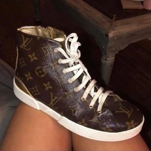 Louis Vuitton Sneaker